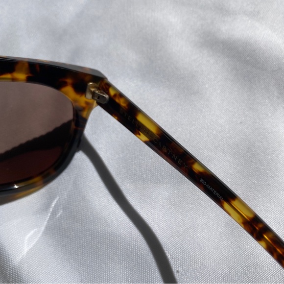 Stella McCartney Statement Chain Tortoise Shell Sunglasses - Picture 8 of 13